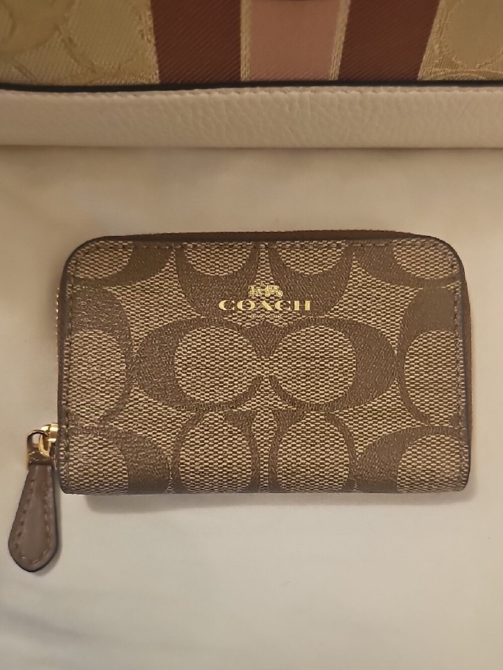 Coach Beige Signature Tote with Pink Stripe and Cream Trim - Picture 3 of 13